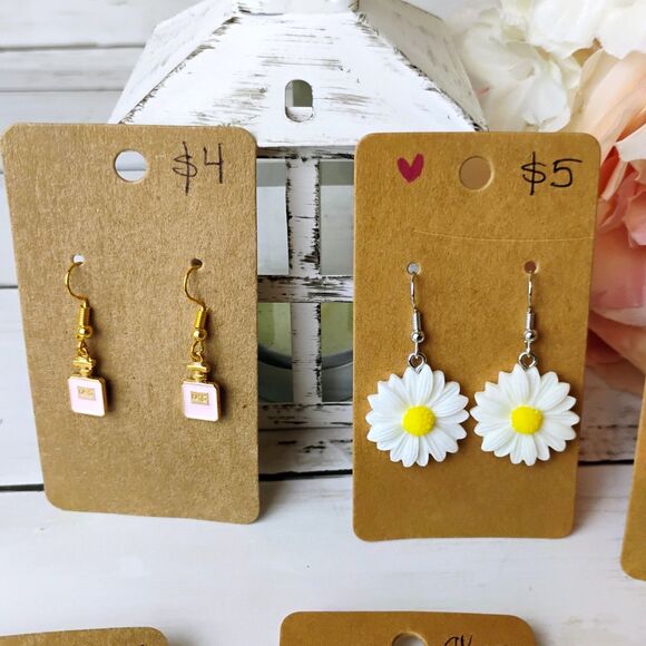 NEW 10 Novelty Earrings Lot/Bundle Flower, Gummy Bears, Donuts, Rainbow, Paws - Picture 2 of 6